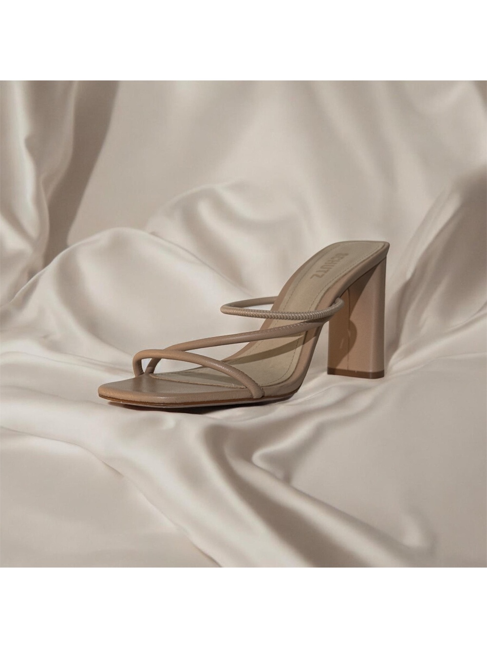 SCHUTZ ‘CHESSIE’ LEATHER SANDAL 9B